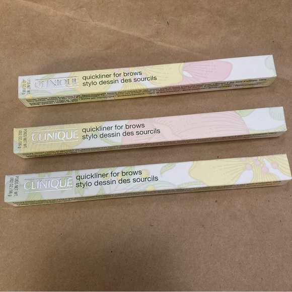 3 x clinique quick liners